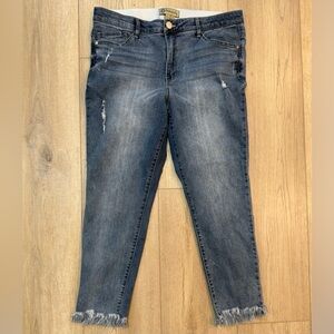 Democracy “Ab” Technology Distressed Stretch‎ Denim Jeans Fringe Women’s 16 EUC